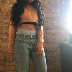 • DONATING SOON 🌟 CUTE & CROPPED H&M TOP